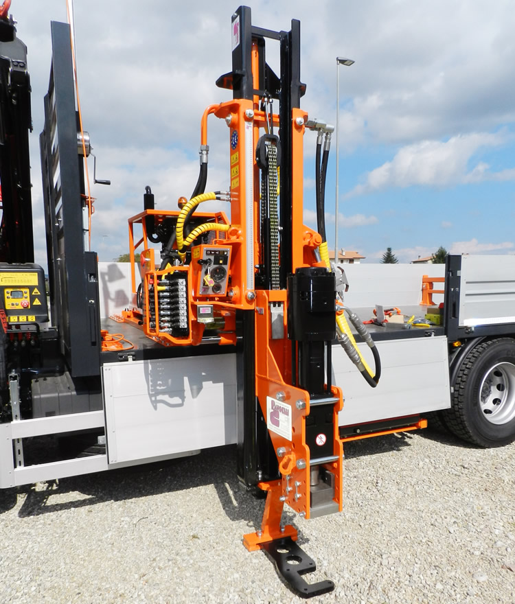 Pile driver equipment on truck 500SX